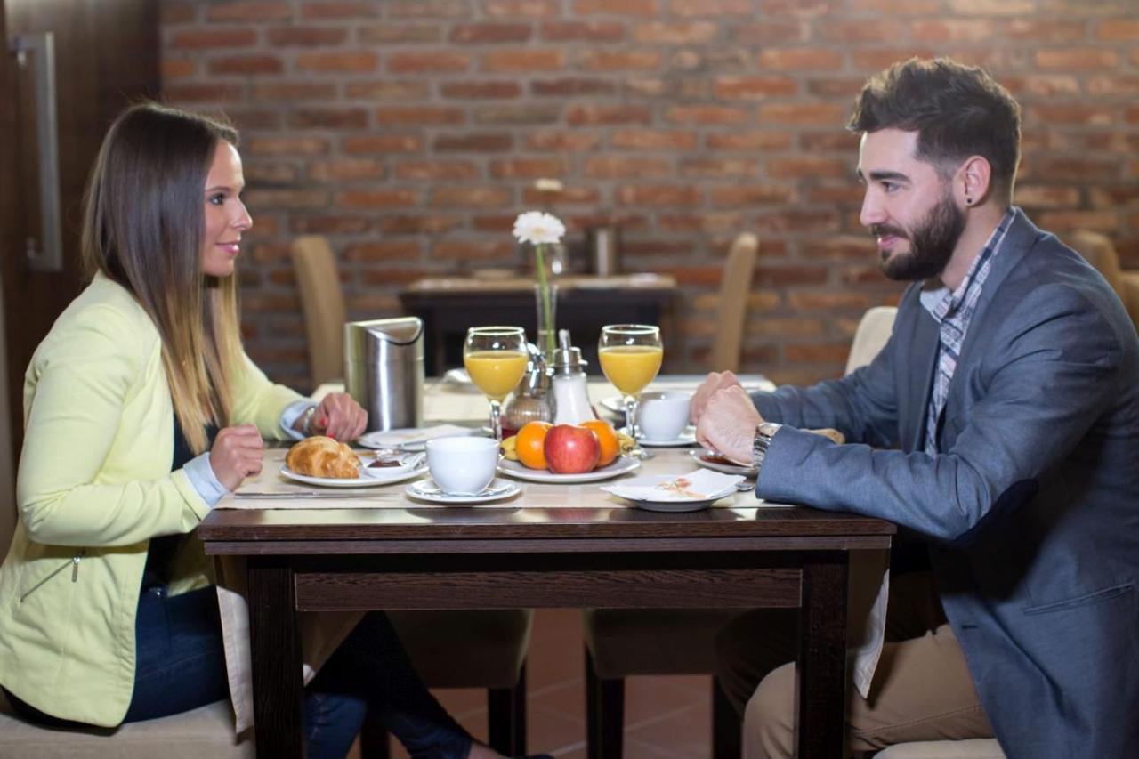 Boutique Hotel Sopianae Печ Екстер'єр фото